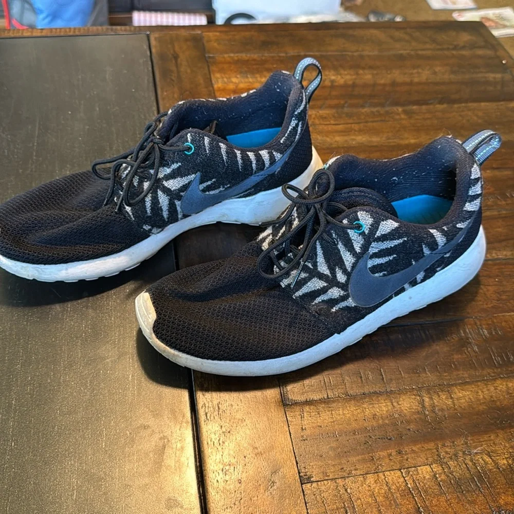 Nike N7 Shoes Size 10 - Picture 1 of 11